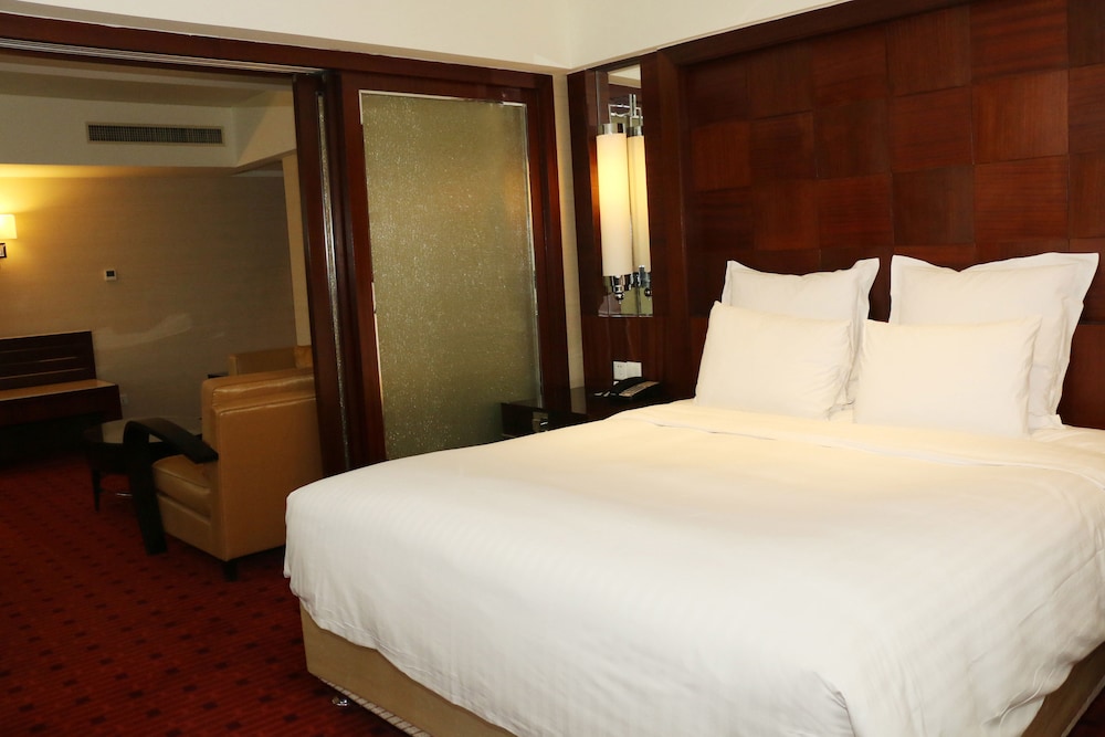 Beijing Pudi Hotel 19/60