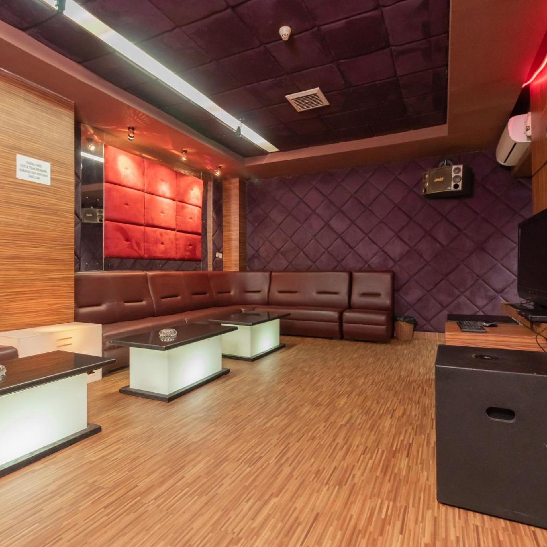 OYO 180 Hotel Mirah (Mirah Hotel) 41/55