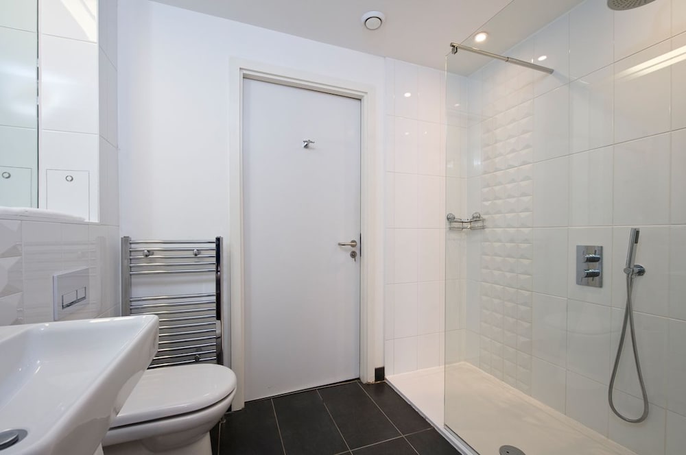 Destiny Scotland - The Malt House Apartments 47/50