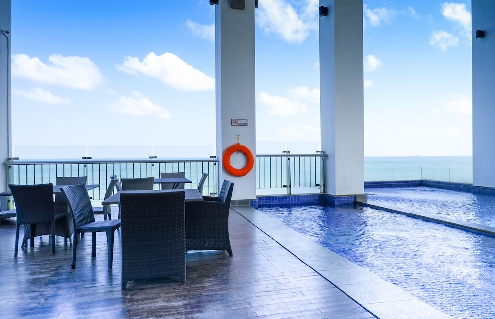 SWISS-BELHOTEL BALIKPAPAN 32/58