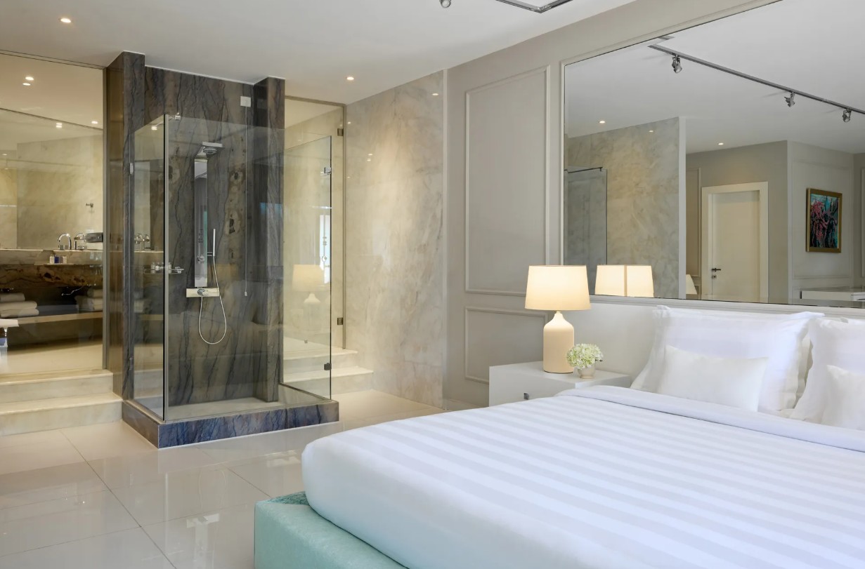 Azure, Suite