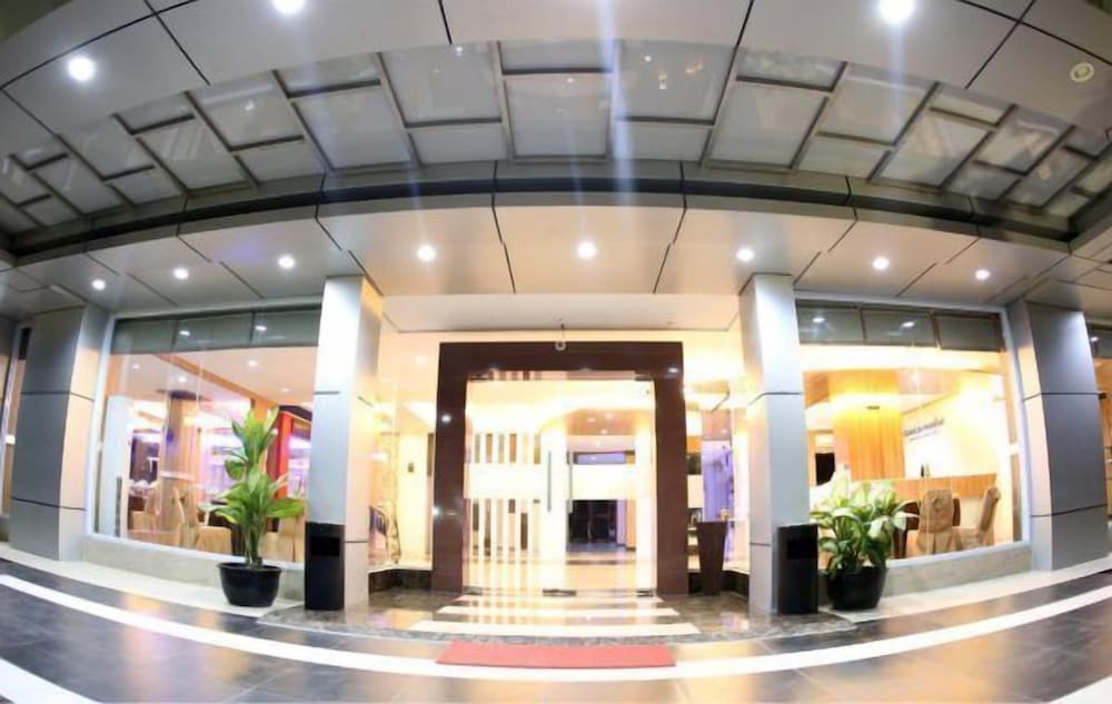HOTEL GRAND PERMATA HATI 8/26