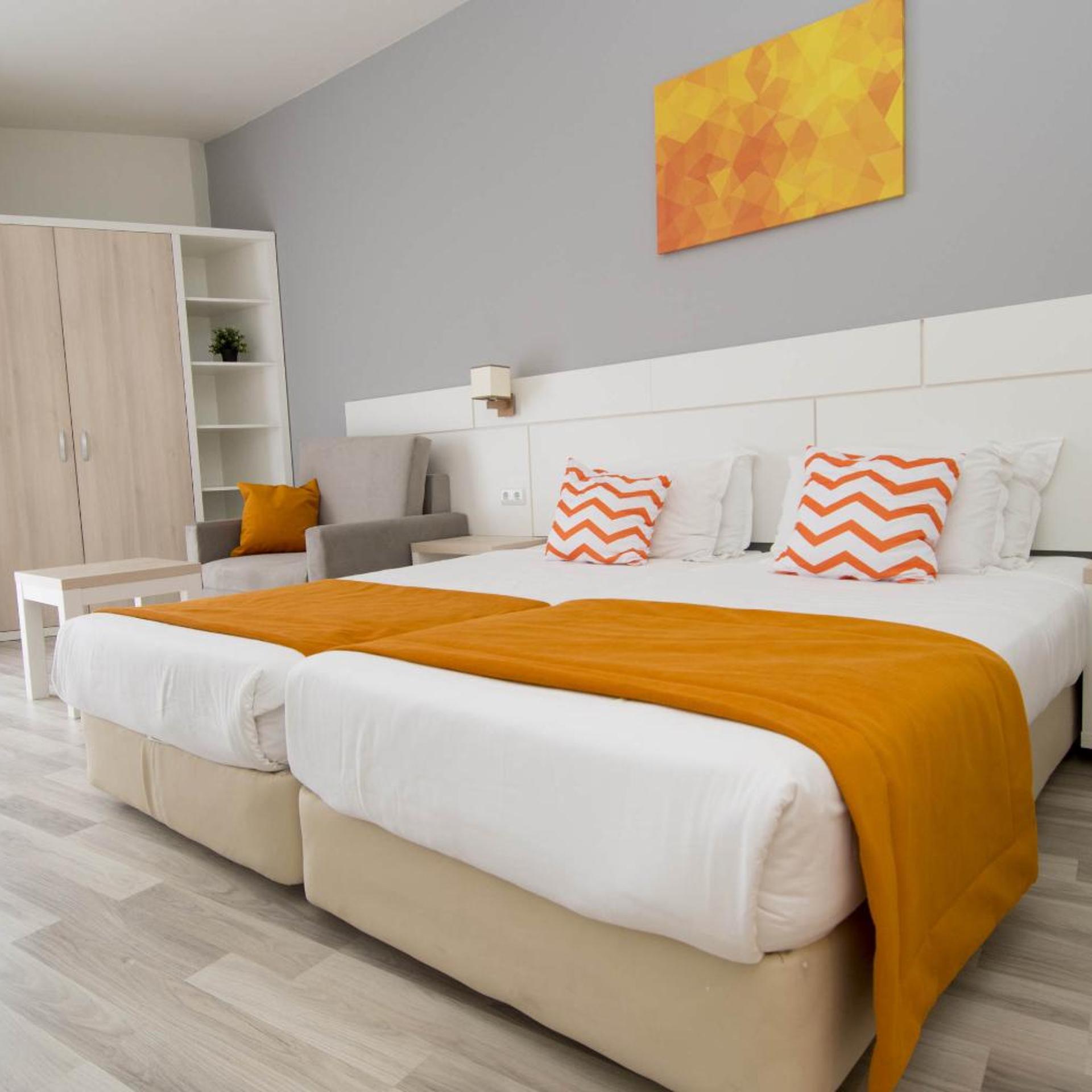 Room, Double or Twin Bed, Balcony