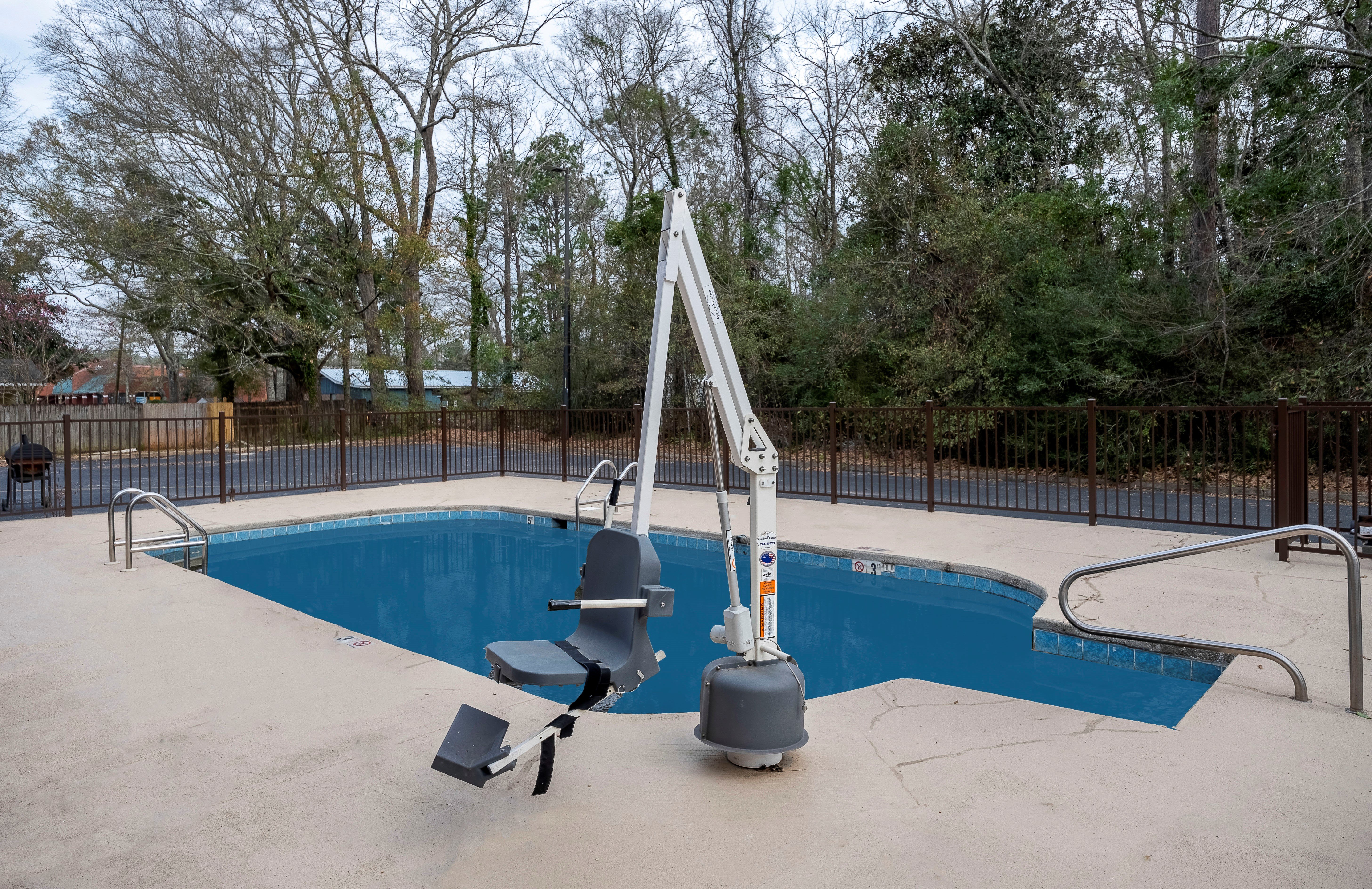 Red Roof Inn Bay Minette 10/10