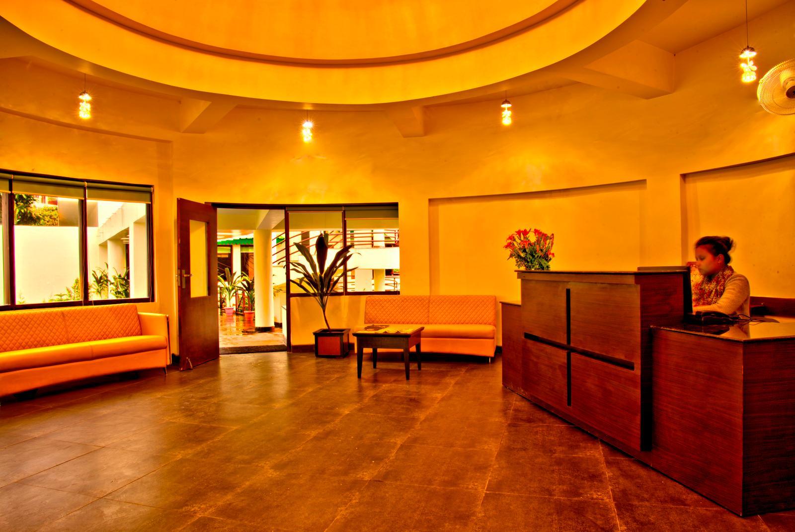 The Palm Hotel 8/16