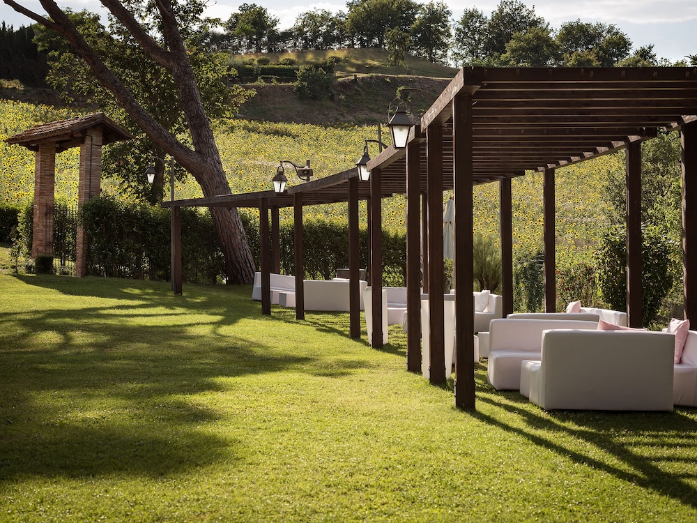 Hotel Villa Montegranelli 44/50