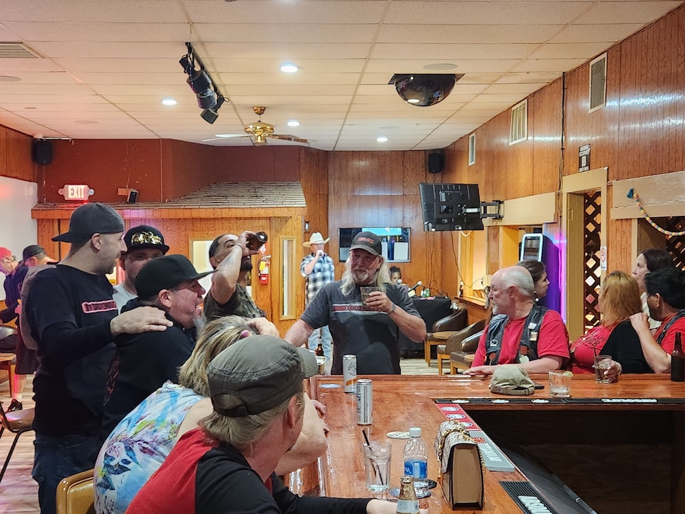Delta Queen Lodge Bar Restaurant 36/50