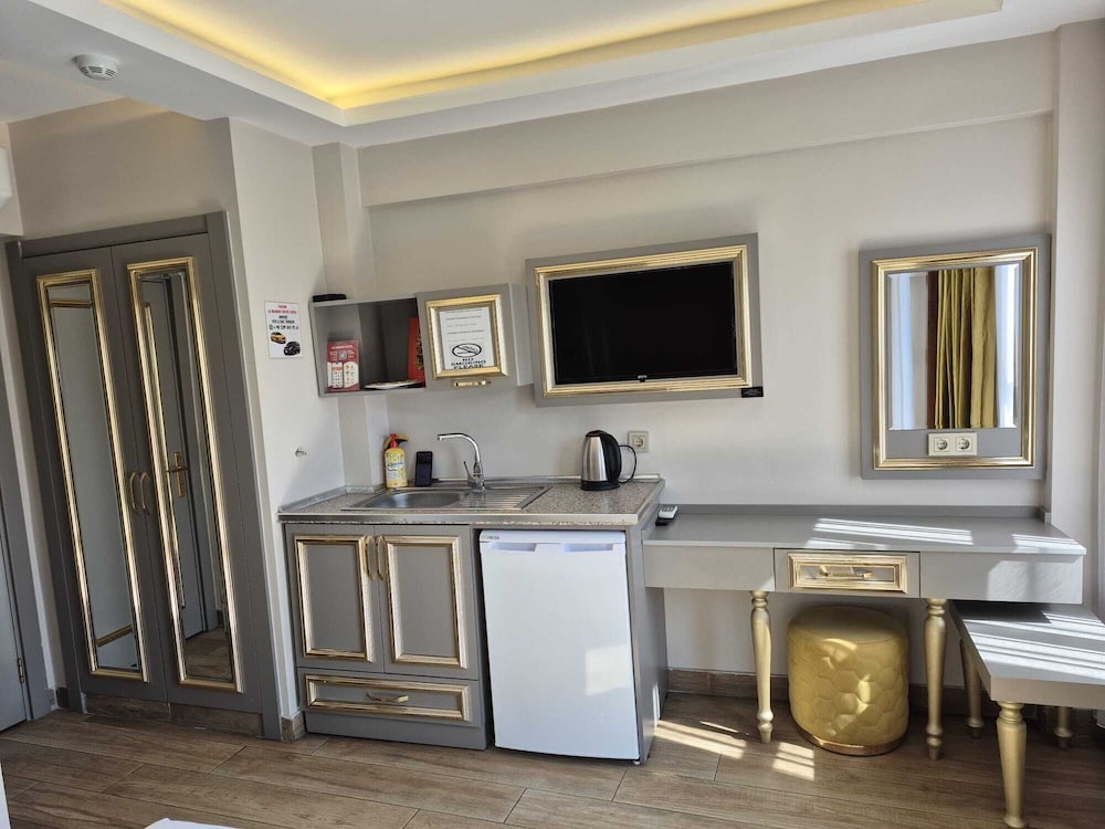 Taksim La Marino Hotel 10/50