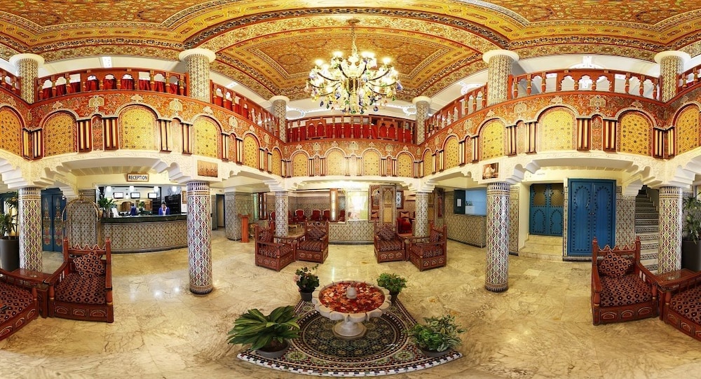 Moroccan House Casablanca 65/69