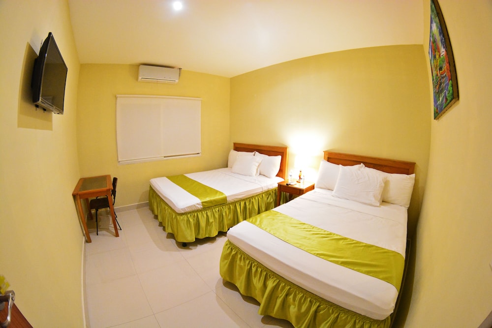 Hostal Santa Martha 6/35