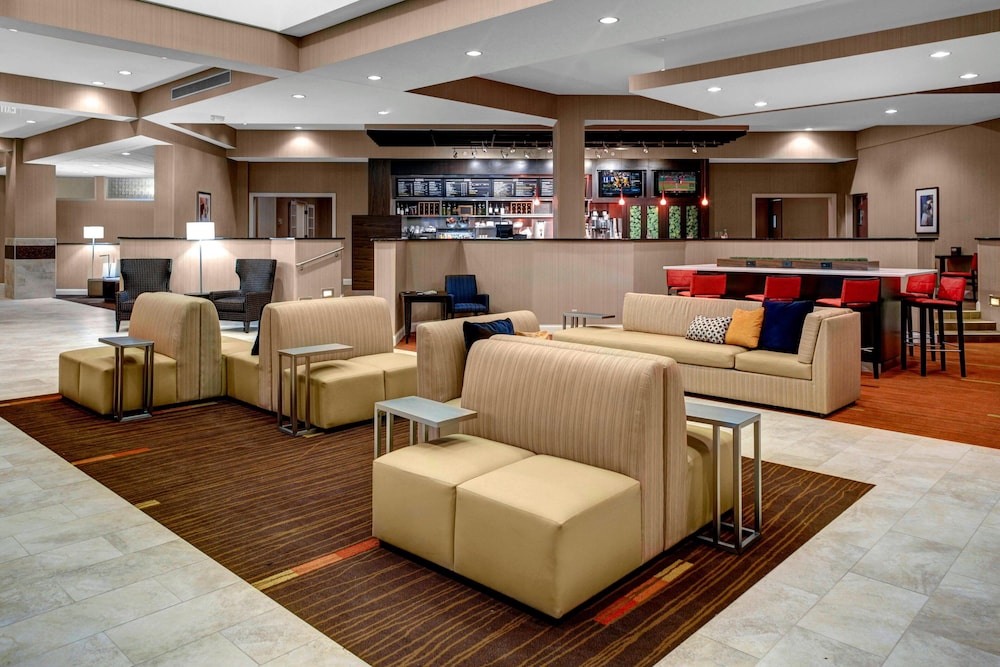 Courtyard By Marriott St Cloud Le St Germain Suite Hotel 21/28