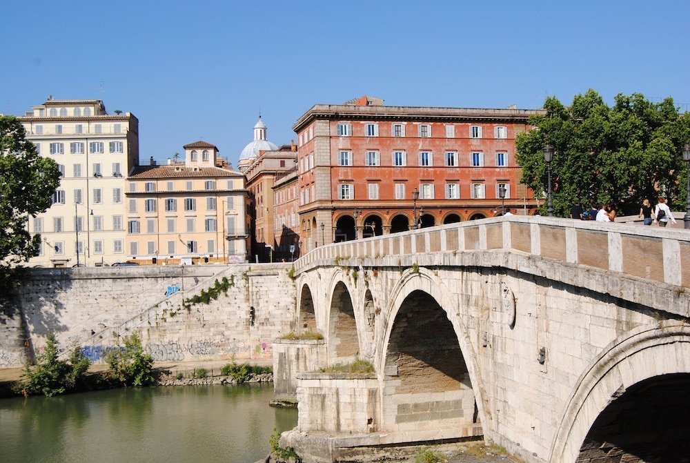 Wrh Trastevere 46/62