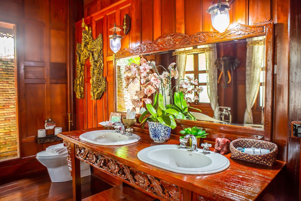 Baan Sang Pathum 46/50
