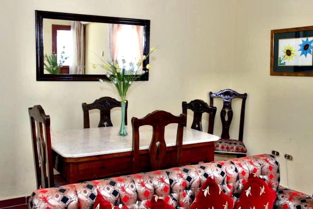 Alexandria Mediterranean Suites 17/30