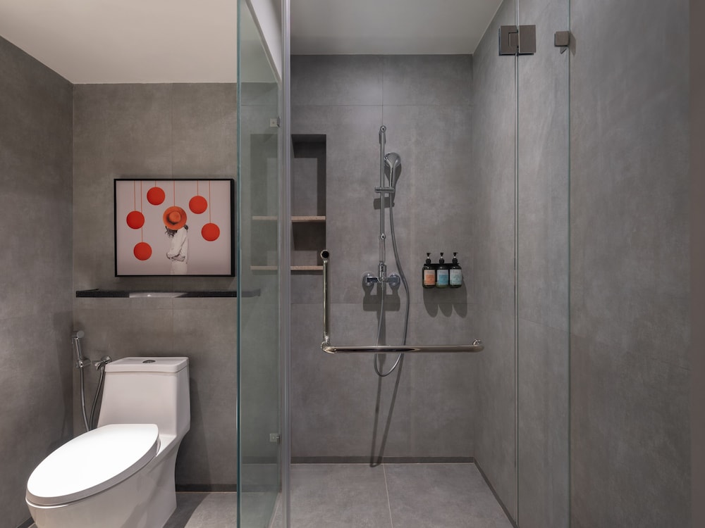 Herloom Hotel and Residence BSD Tangerang 45/50