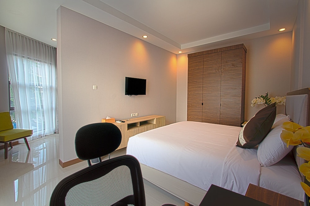 Sawana Suites 9/25