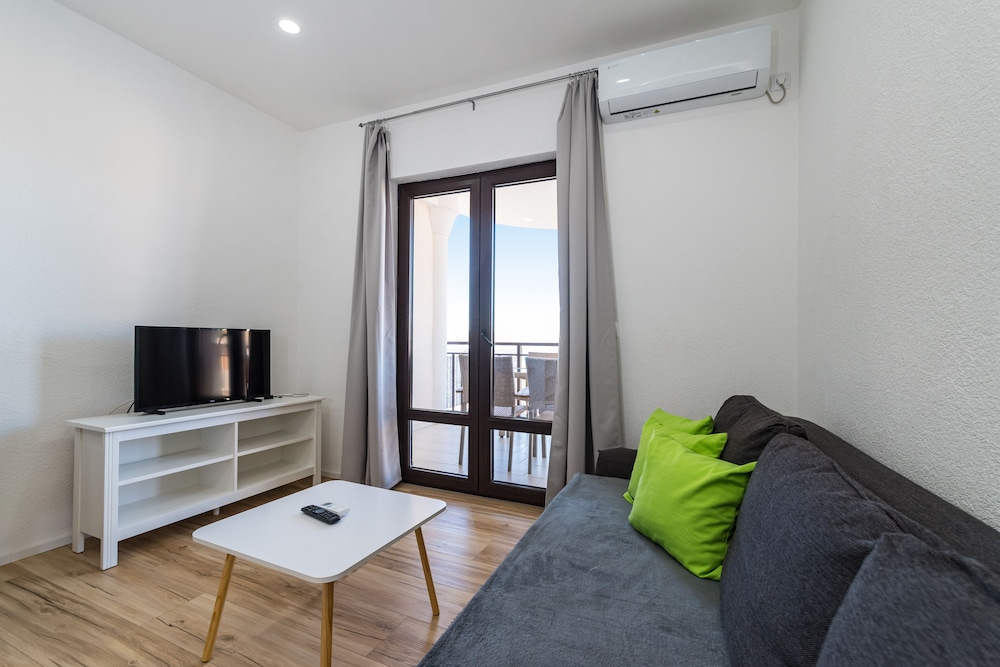 HOTEL VICKO 16/50