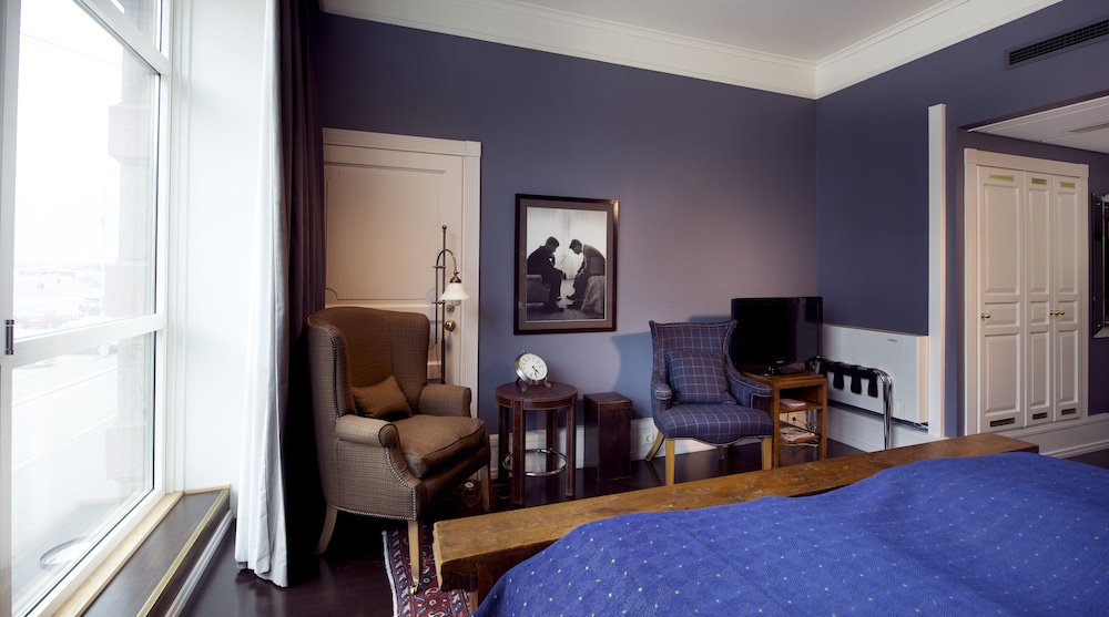 Home Hotel Bastion 48/57