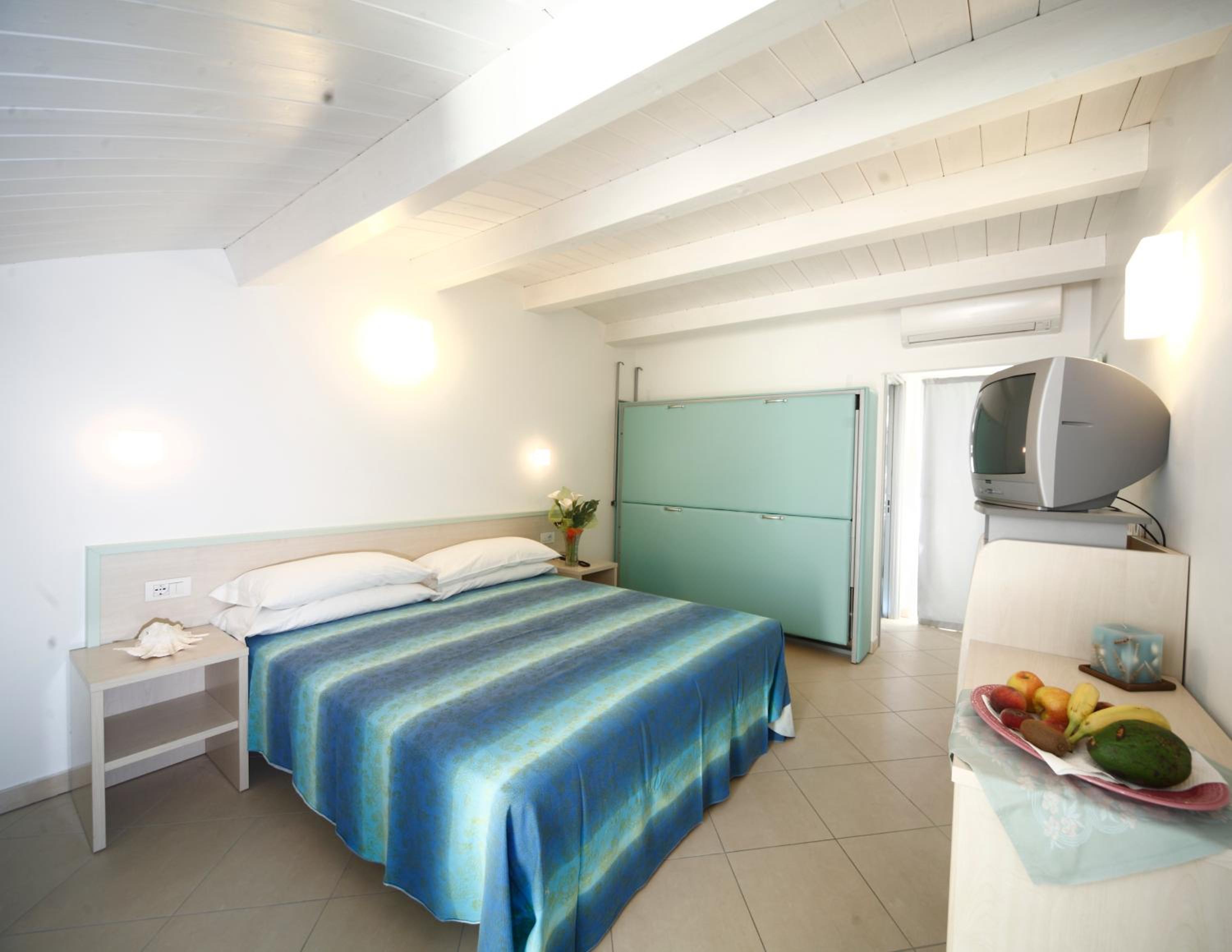 Hotel Lara 15/50
