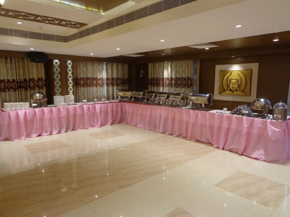 Hotel Ashwa Park 4/17