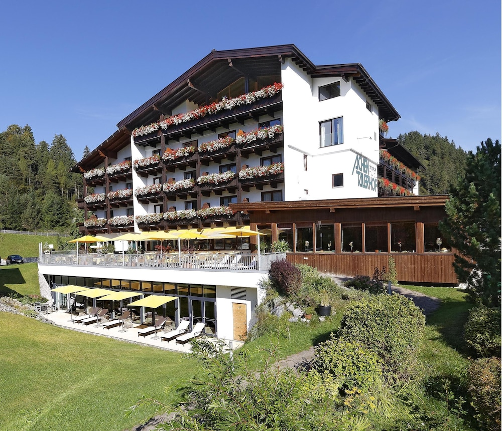 Hotel Achentalerhof 1/57