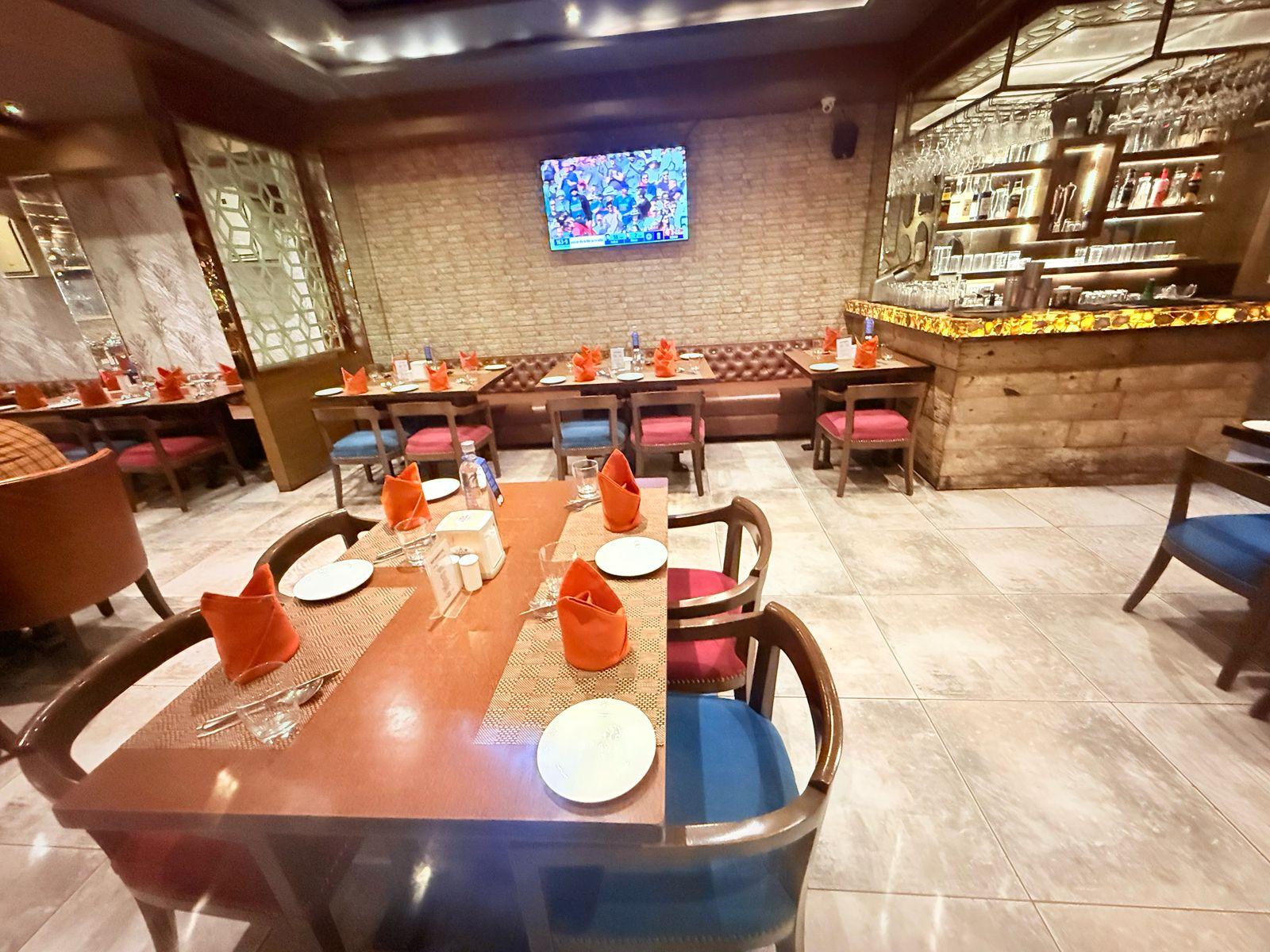 HOTEL PARADOR AGRA 30/45