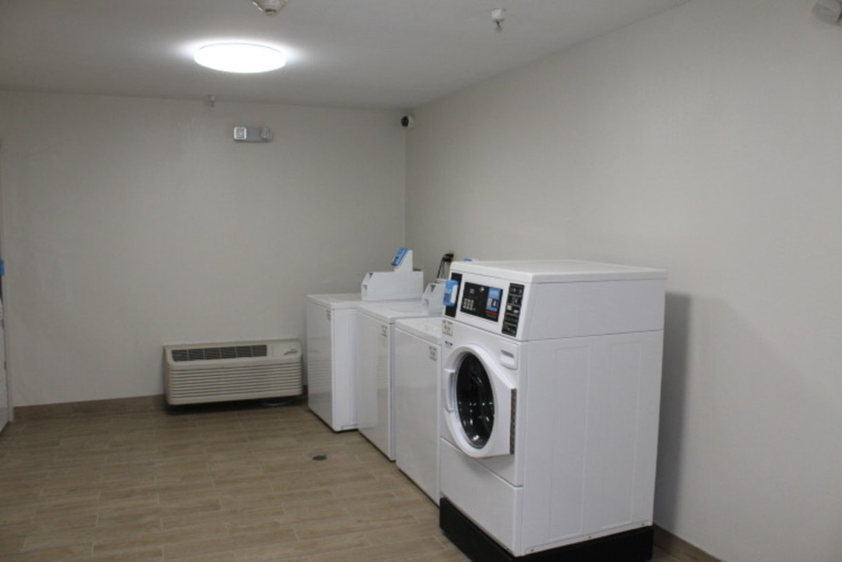 Candlewood Suites Southfield - Detroit by IHG 20/23