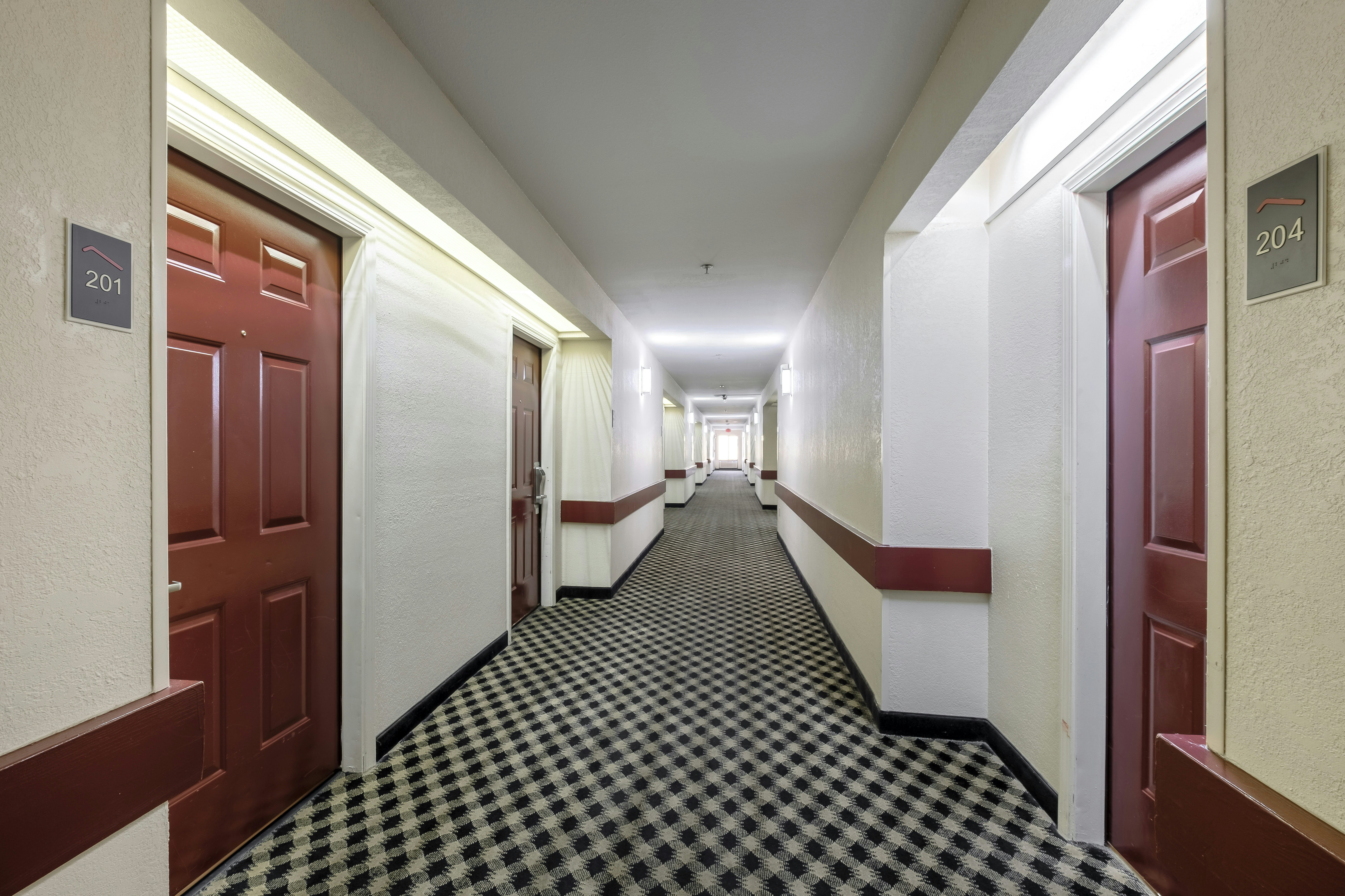 Red Roof Inn and Suites Mobile SW - I-10 6/25