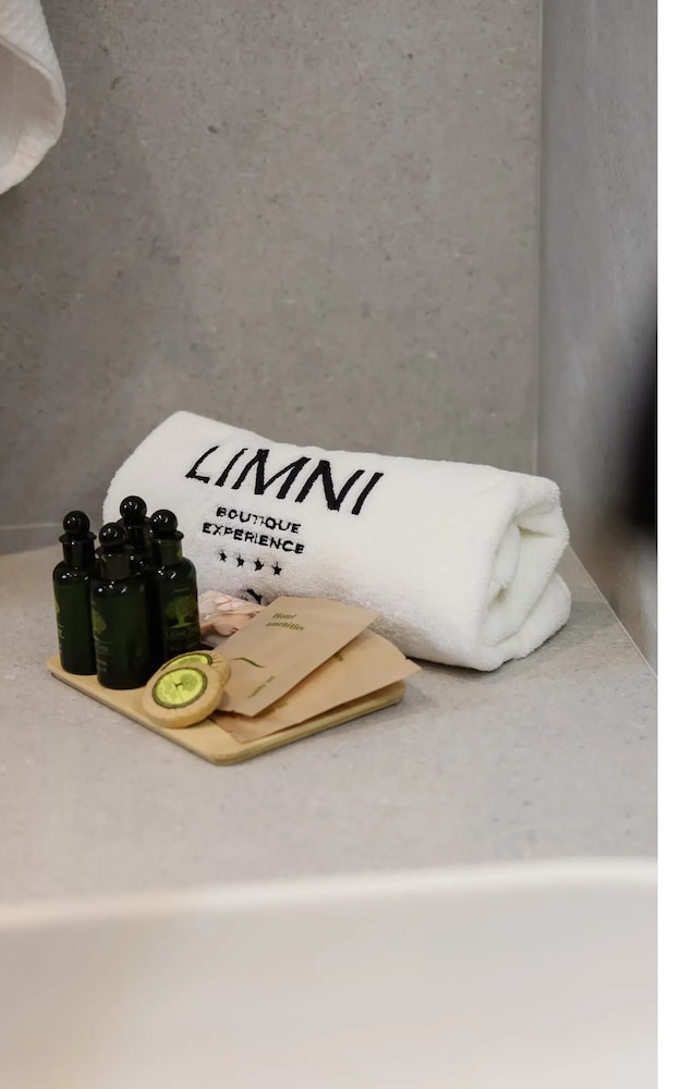 Limni Boutique Experience 86/109