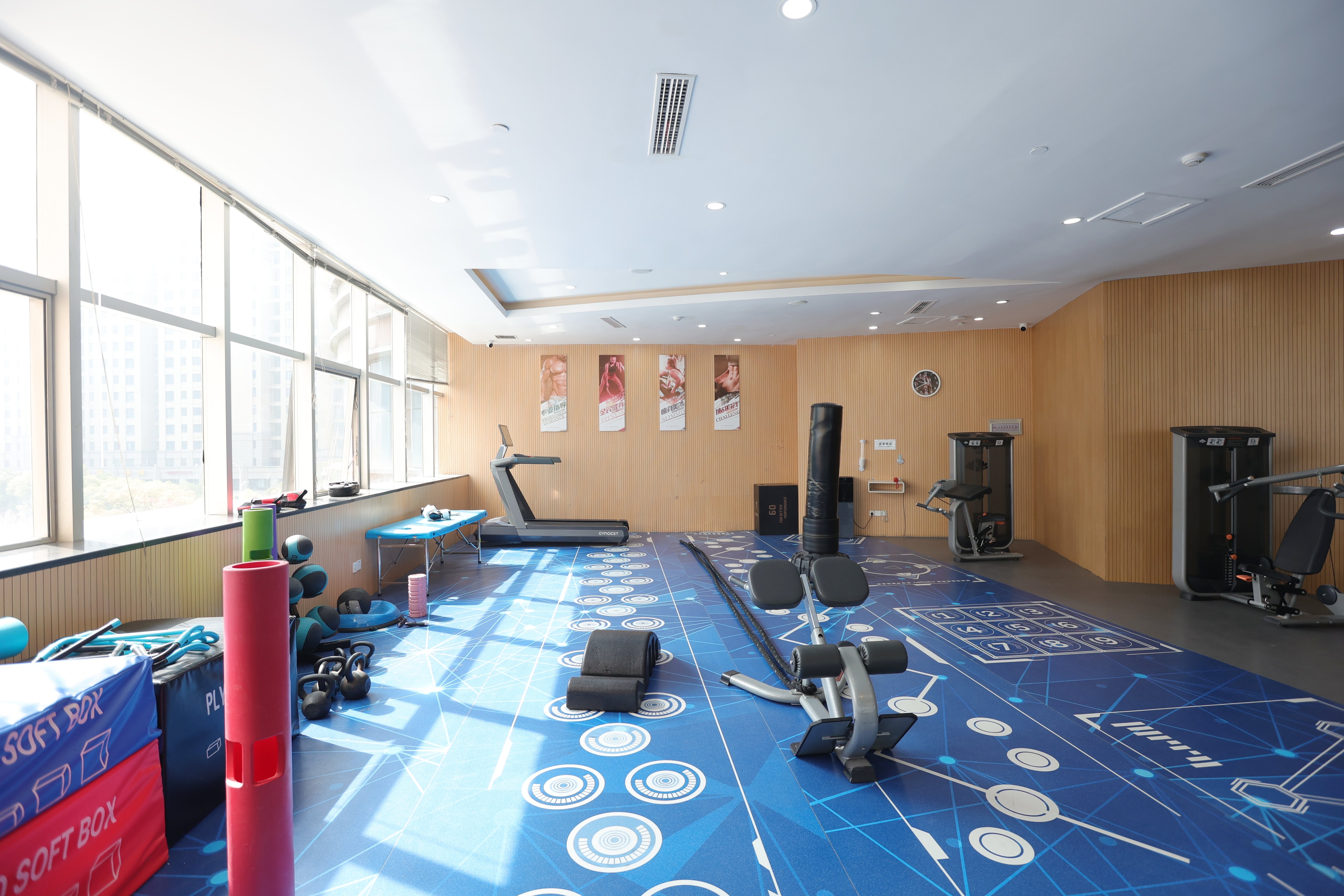Holiday Inn Hangzhou Xiaoshan 30/50