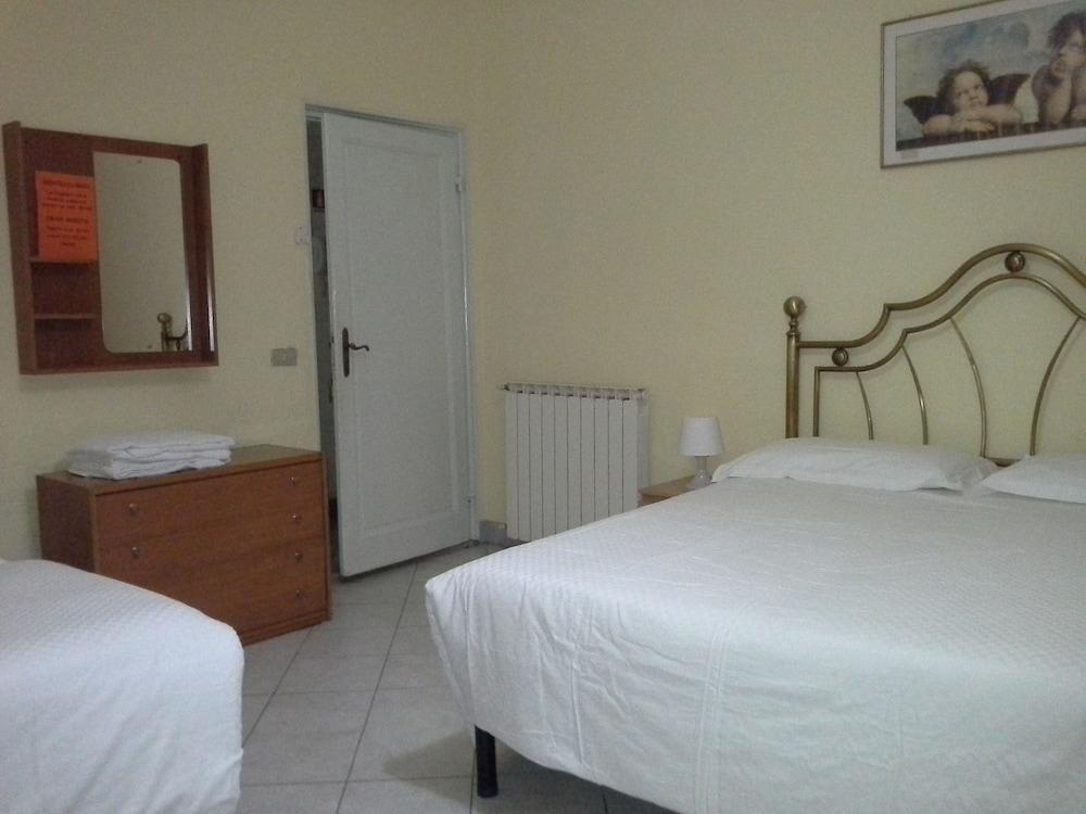 Soggiorno Santa Reparata 11/23