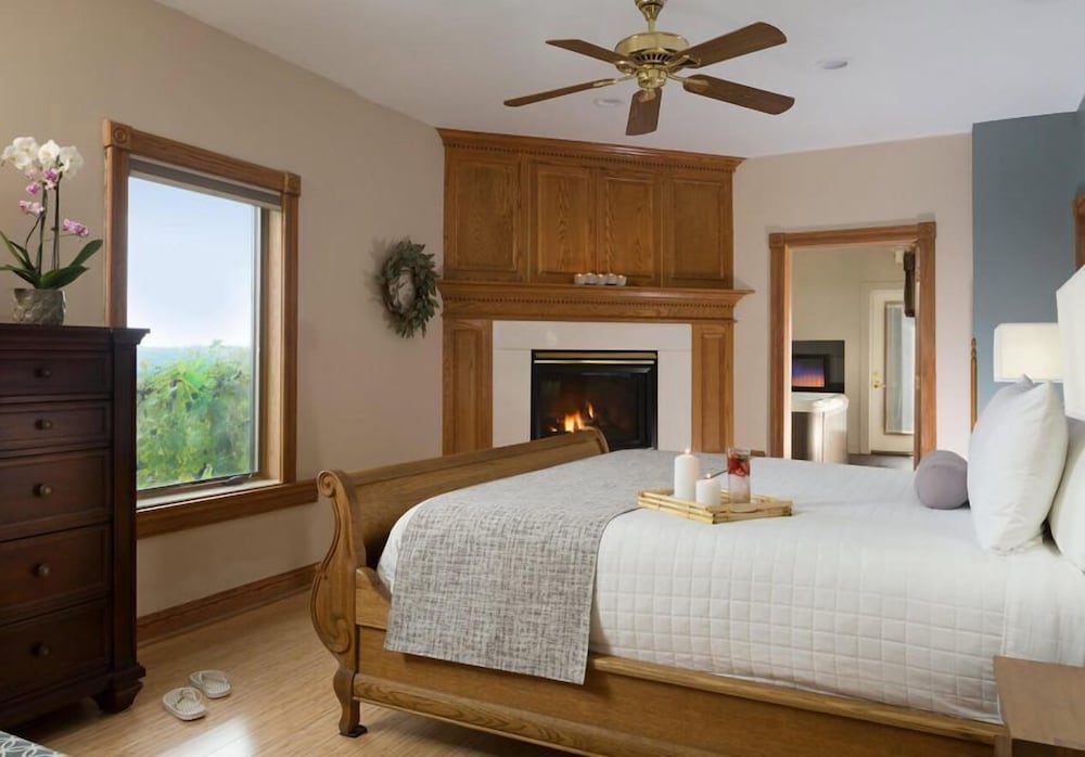 Hermann Hill Vineyard & Inn 12/51