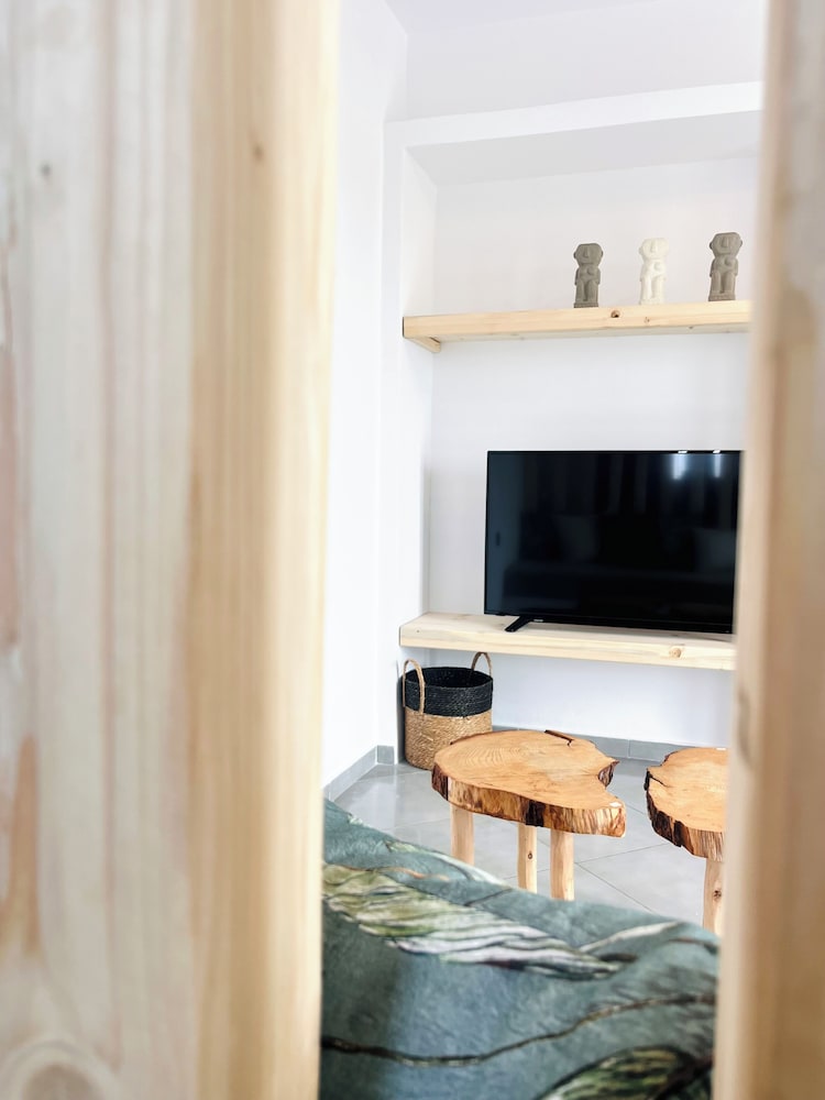 Irida Luxury Apartments 40/50