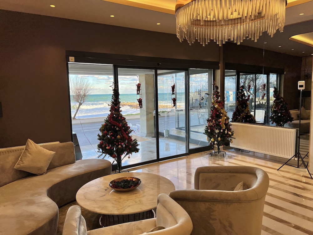 MQ Hotel Suites 40/60
