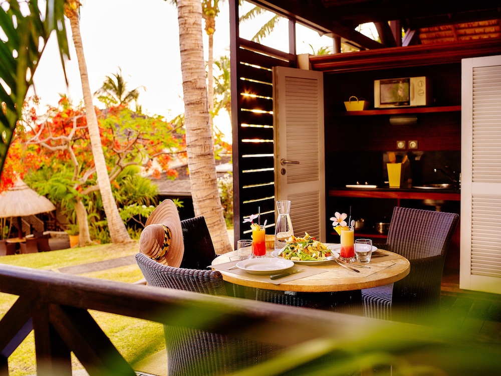 Iloha Seaview Hotel 58/68