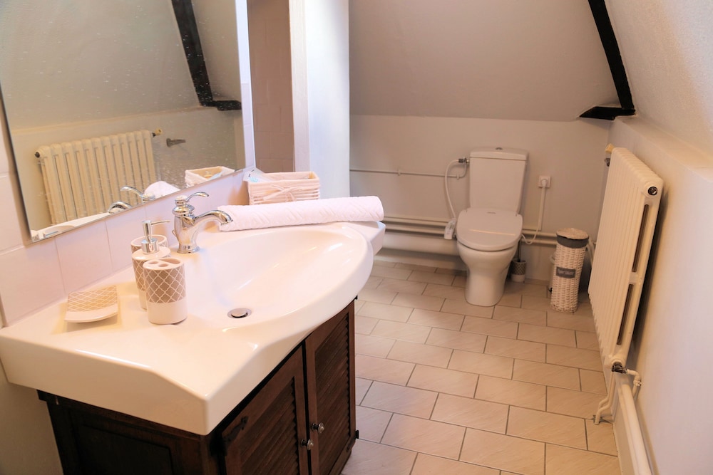 Chateau Du Bu 28/50