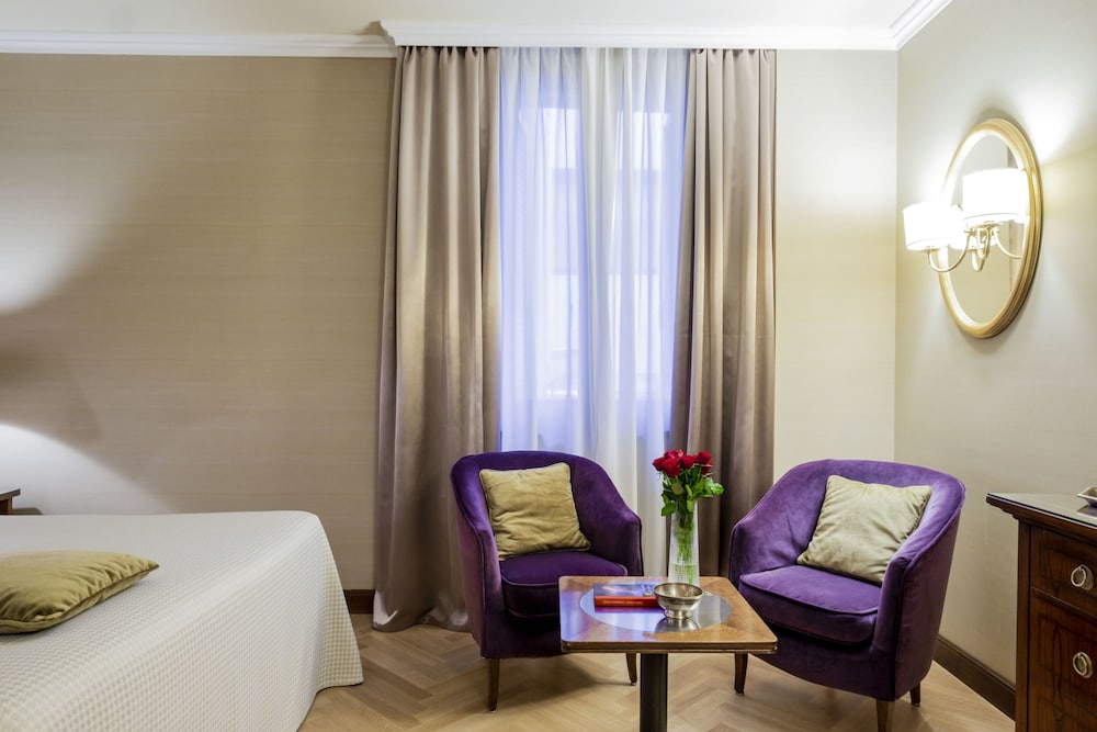Hotel Accademia Verona 63/80