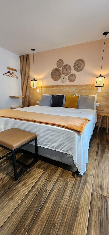 SUPERIOR, DOUBLE BED, BALCONY