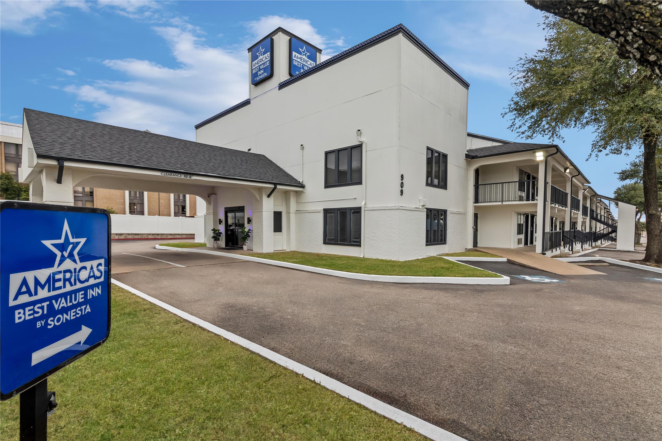 Americas Best Value Inn Austin University 28/32