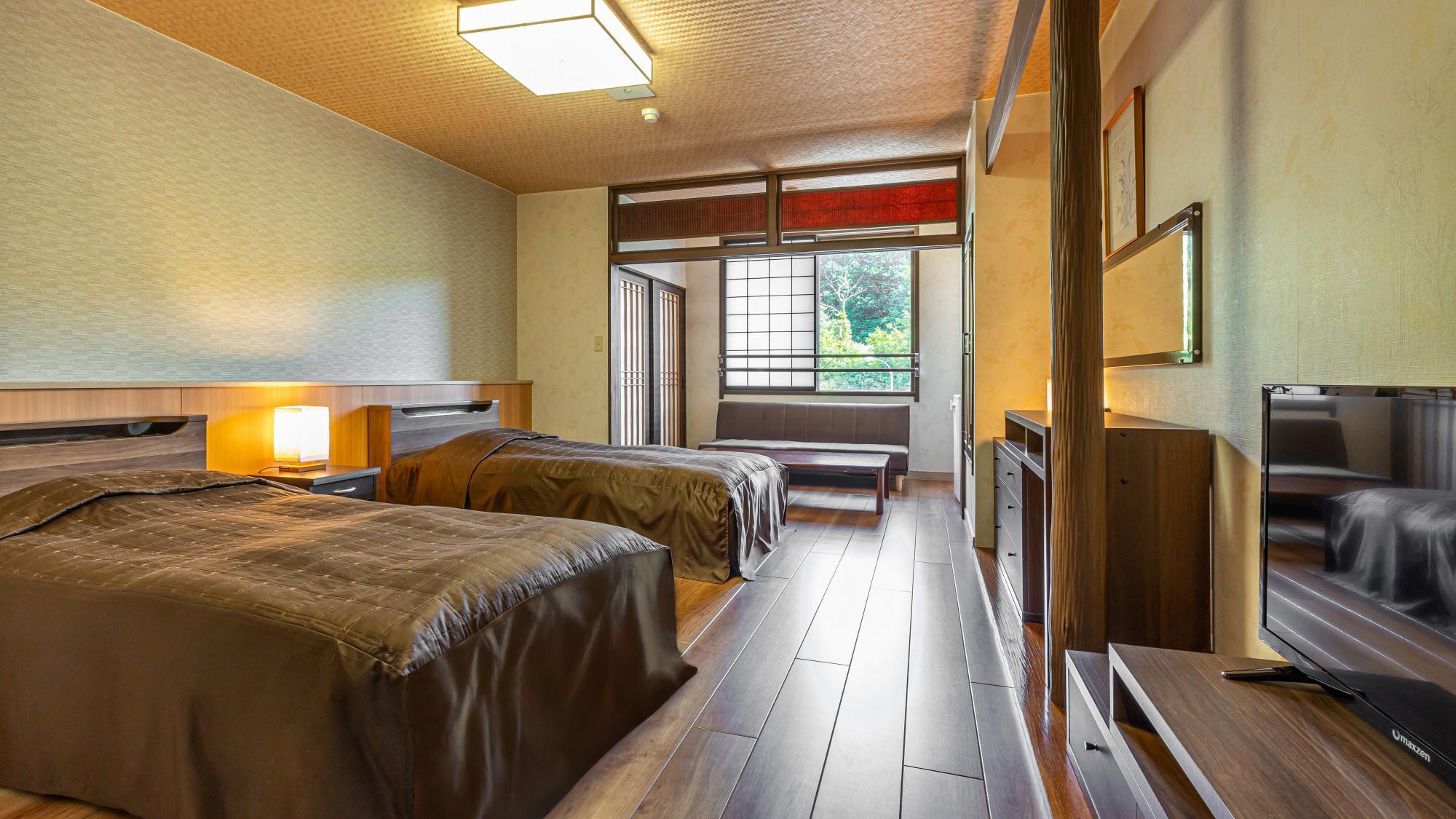 Room, Twin Beds, East Wing