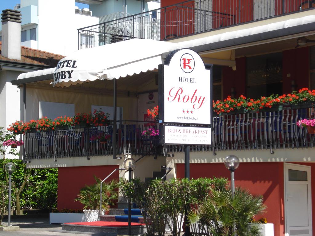 HOTEL ROBY 4/22