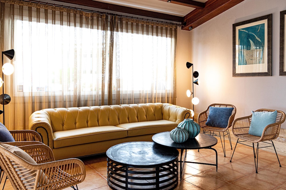 Plus Fariones Apartments 47/73