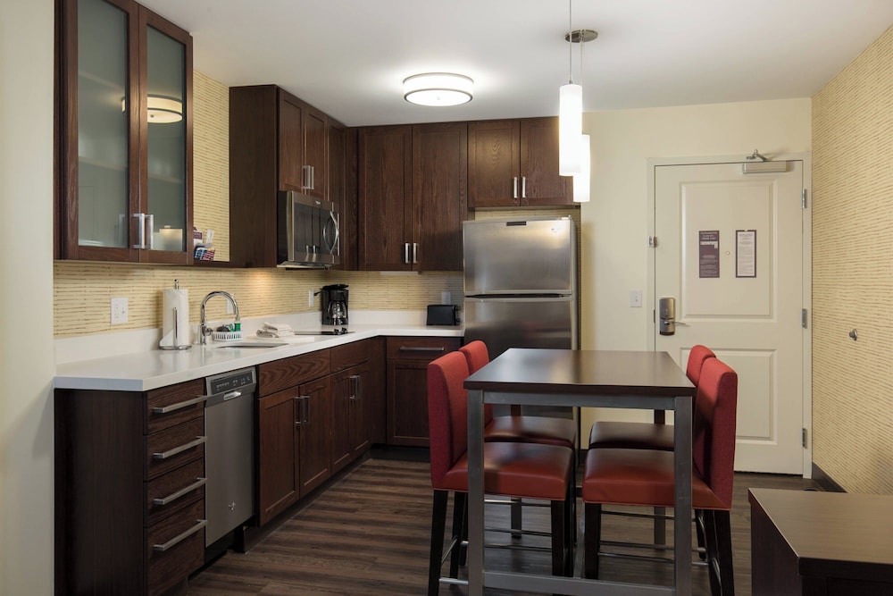 Residence Inn Denver Stapleton 37/53