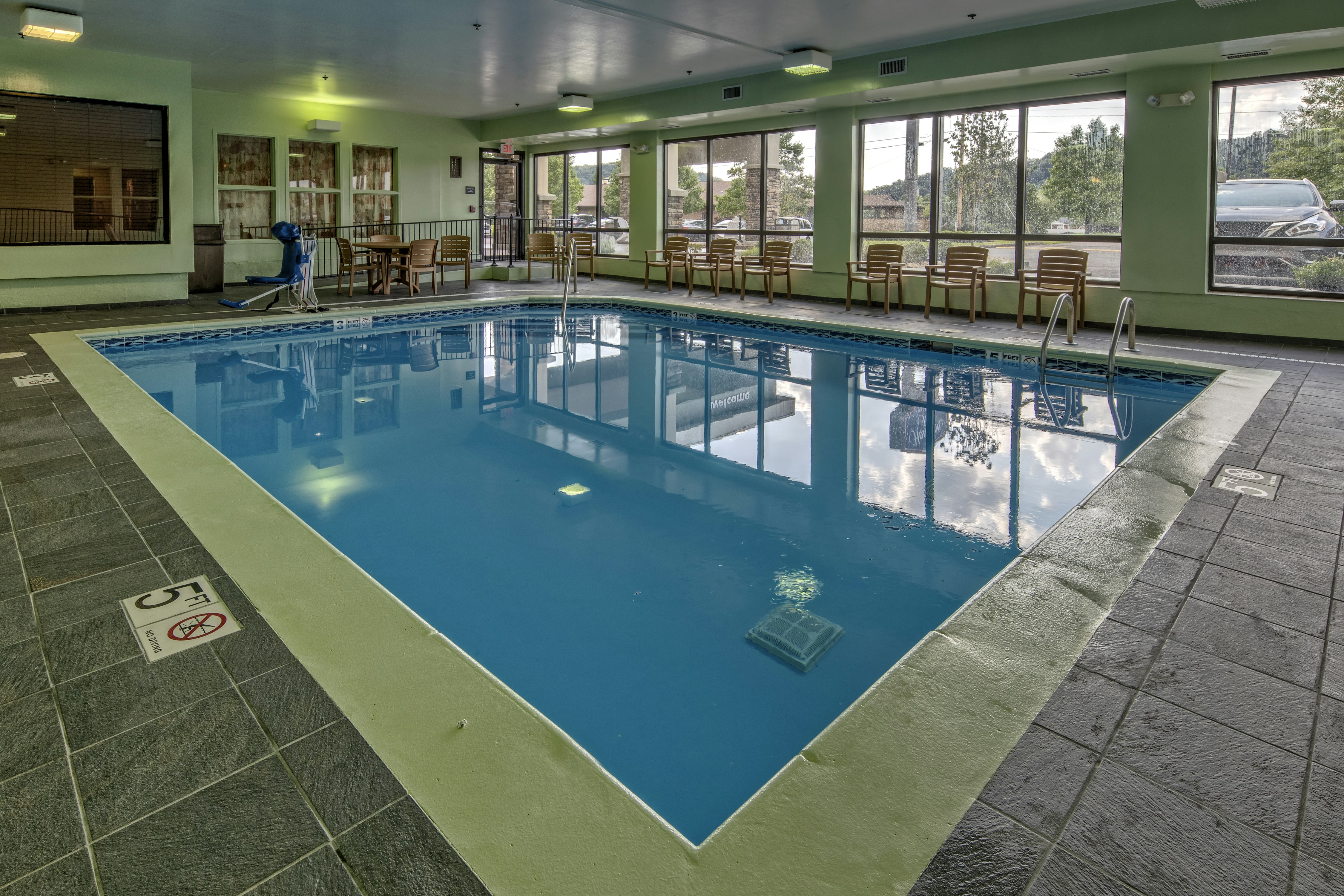 Hampton Inn Ashland 14/21