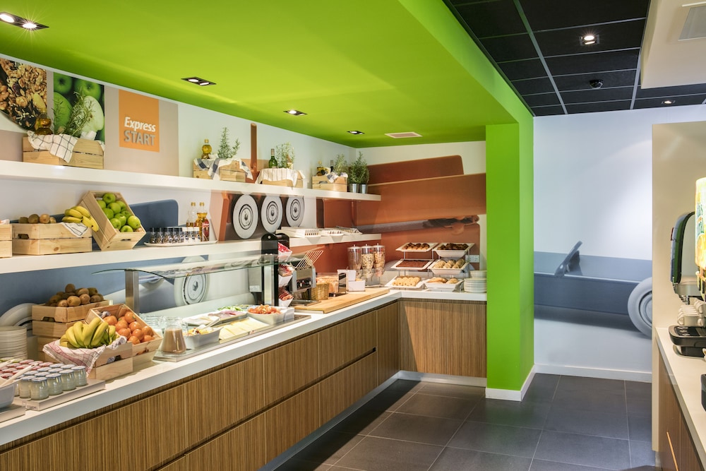 HOLIDAY INN EXPRESS UTRECHT - PAPENDORP 51/61