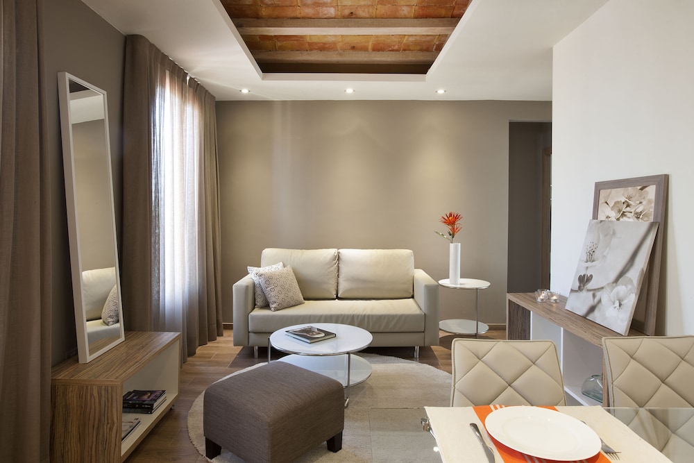 Milà Apartamentos Barcelona 25/43