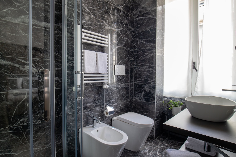 Aiello Hotels - Centrale 23/25