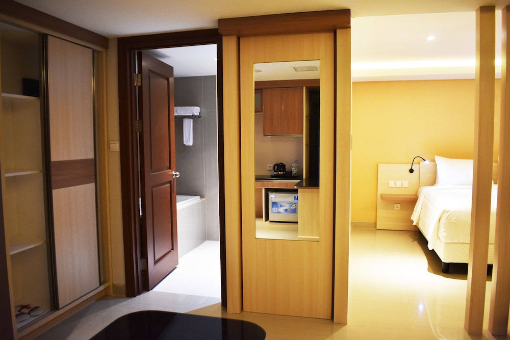 Grand Metro Hotel Tasikmalaya 15/45