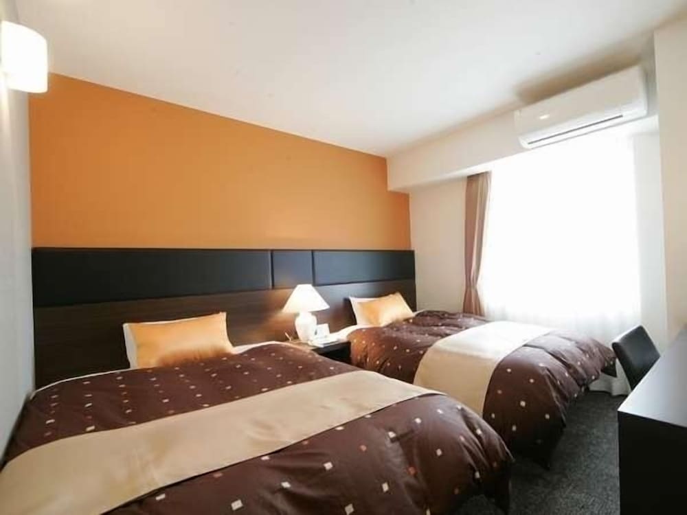 Hotel 1-2-3 Takasaki 5/22