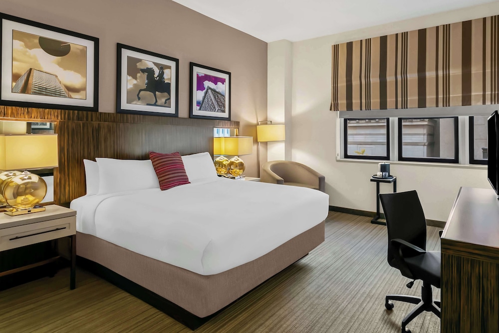 Sonesta Hotel Baltimore Inner Harbor 21/60